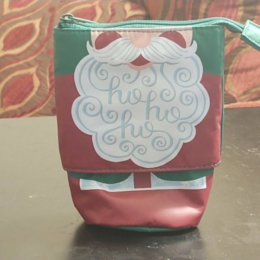 NWT, Thirty One Hide & Seek Pouch